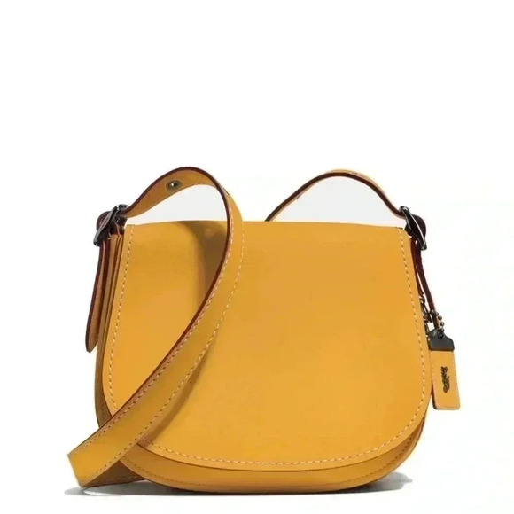 Coach Handbags - NWOT Coach Saddle 23 Bag Glovetanned Leather Crossbody in Flax Mustard Yellow